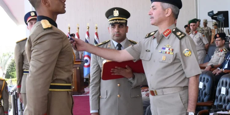 القوات المسلحة تحتفل بتخريج الدفعة 162 ضباط صف مُعلمين