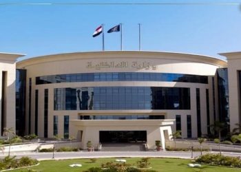 الداخلية: إنهاء خدمة فرد شرطة بسبب تجاوزه تجاه مواطن بأسيوط