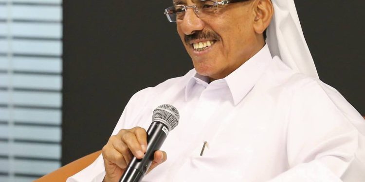 رجل الأعمال الإماراتي خلف الحبتور يشيد بدور مصر في بناء الأجيال الخليجية