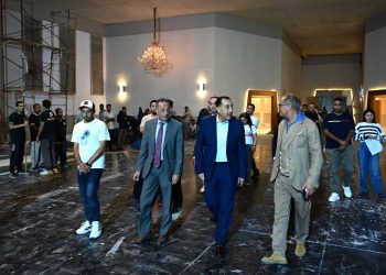 مدبولي يتفقد التجهيزات النهائية لاحتفالية افتتاح المتحف المصري الكبير