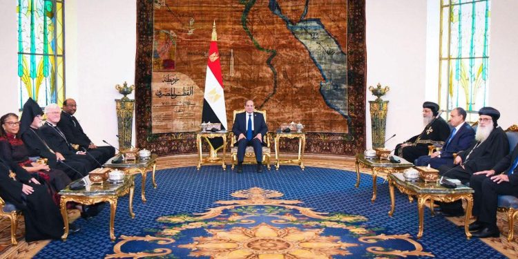 الرئيس السيسي: مصر تستضيف نحو 10 ملايين أجنبي نزحوا إليها بسبب الحروب والأزمات
