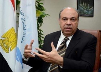 وزير الطيران: الدولة لا تنوي بيع أي من المطارات المصرية
