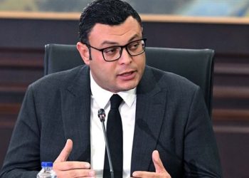 وزير الإسكان: أسرتي تقيم في العاصمة الإدارية نتيجة توافر كافة الخدمات