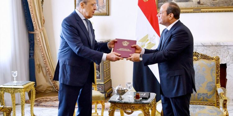 تفاصيل استقبال الرئيس السيسي لوزير خارجية روسيا الاتحادية