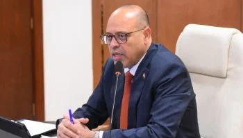 بأجر كامل.. السماح بحصول الموظفين الأقباط على إجازة في مناسباتهم الدينية