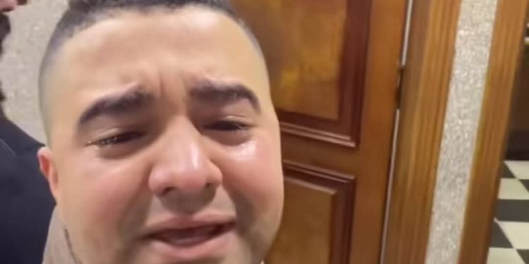 شاب يتهم مستشفى شهير للقلب باحتجاز جثمان والده منذ 10 أيام ورفضهم تسليمه