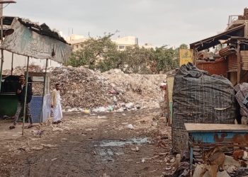 تلال القمامة تحاصر متحف الحضارات.. وأهالي مصر القديمة يستغيثون من الحرائق