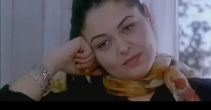 نيفين مندور