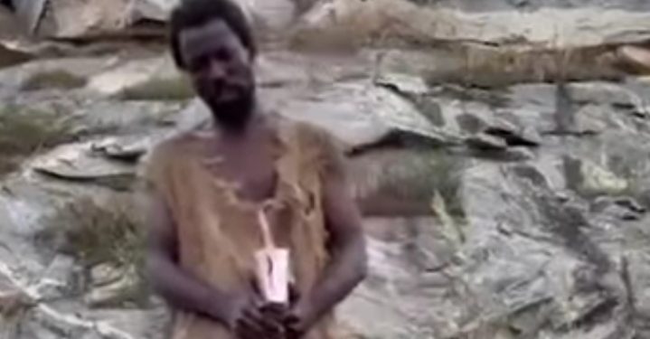 مدّعٍ للنبوة بغانا يستولي على أموال مواطنين بزعم إنقاذهم من طوفان نهاية العالم