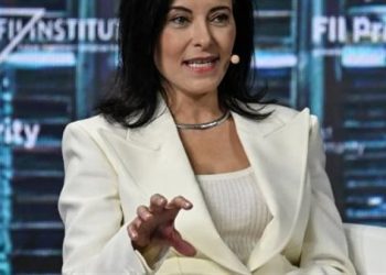 تتمتع بخبرة واسعة.. تعيين المصرية الأمريكية دينا باول رئيسة لـ ميتا