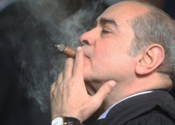 ابنة فريد الديب: بعض المتنطعين يتاجرون باسم والدي دون شرف