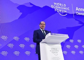 على هامش المنتدى الاقتصادي العالمي.. الرئيس السيسي يشارك في جلسة حوارية مع نخبة من قادة الأعمال الدوليين