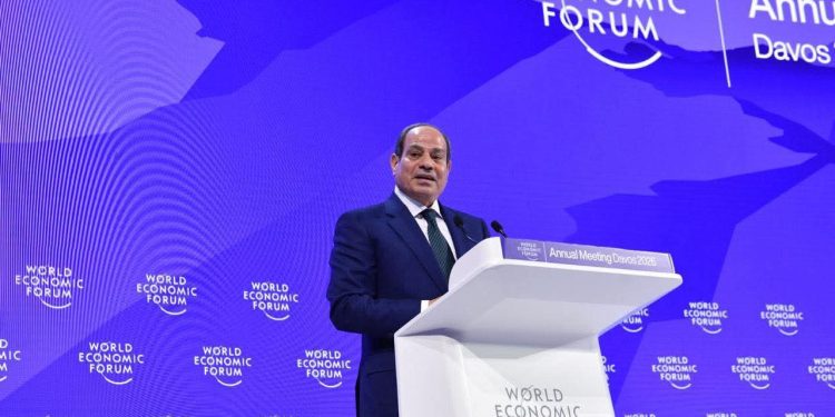 على هامش المنتدى الاقتصادي العالمي.. الرئيس السيسي يشارك في جلسة حوارية مع نخبة من قادة الأعمال الدوليين