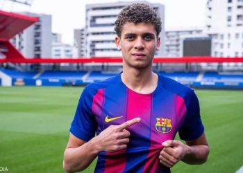 برشلونة يتعاقد مع المهاجم المصري حمزة عبد الكريم على سبيل الإعارة