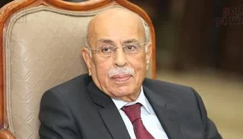 رحيل مفيد شهاب.. قامة قانونية وأكاديمية بارزة تفقدها مصر