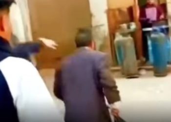 الضرب كان موثق.. ضبط شخص بتهمة التعدي علي آخر من ذوي الهمم بسوهاج