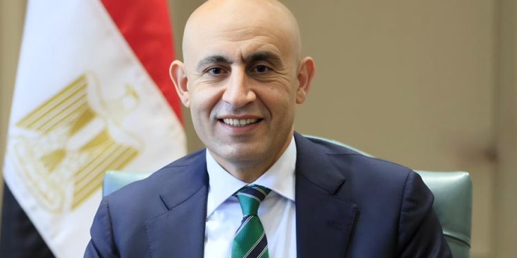 التعليم تطلق فعاليات المرحلة الثالثة من برنامج تنمية مهارات اللغة العربية فى 7 محافظات