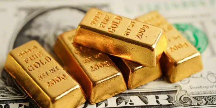 أسعار الذهب تهبط في مصر أول أيام رمضان مع ترقب الأسواق العالمية