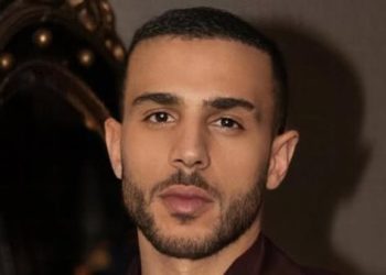 مع السلامة يا بابا.. المطرب وليد العطار يعلن وفاة والده