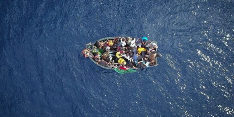 بعد فاجعة خيوس.. العثور على مهاجرين جدد والتحقيق يتوسع في تصادم خفر السواحل