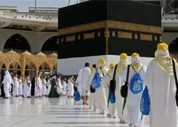 وزارة الحج والعمرة توقف شركتين مصريتين لعدم الالتزام بسكن المعتمرين