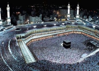 نصائح وزارة الصحة لتفادي الجفاف أثناء العمرة في رمضان