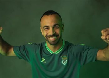 أفشة يوجه رسالة لإمام عاشور: ركزوا داخل الملعب فقط