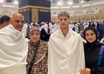 إمام عاشور يظهر من الحرم المكي ويستعد للعودة إلى مباريات الأهلي بعد انتهاء العقوبة