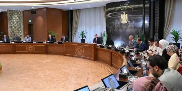 مدبولي: أول التوجيهات للحكومة تمثل في ضرورة التعاون والتنسيق الكامل مع مجلس النواب