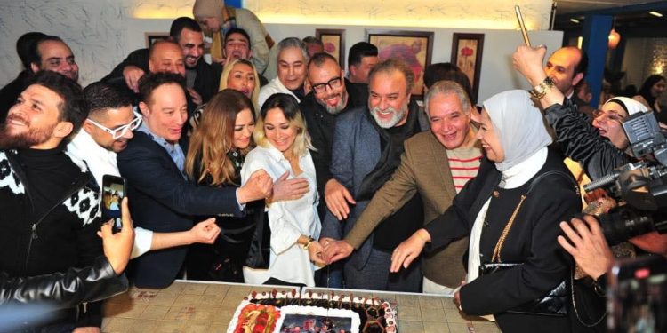 محمد حمزة يحسم الجدل حول «عائلة مصرية جدًا».. بيان رسمي من باك تو باك يوضح الحقائق