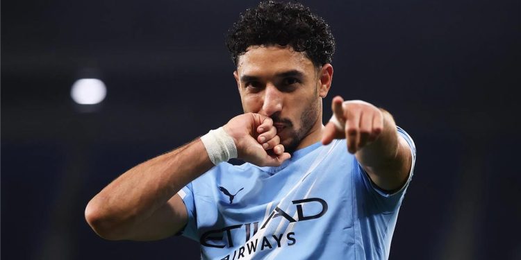 هل يترك مانشستر سيتي عمر مرموش يرحل إلى برشلونة؟