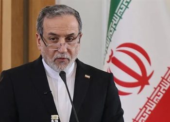وزير خارجية طهران عراقجي ينقل رسالة إيرانية لدول الخليج