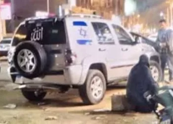 ليلة الرعب في كرداسة.. مهندس زراعي يرفع علم إسرائيل ويدهس المارة (فيديو)