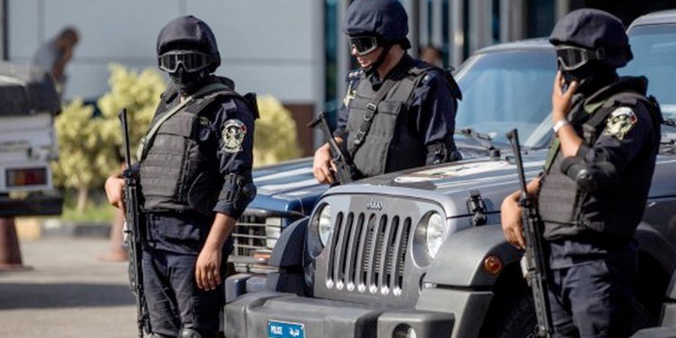 سقوط عنصرين جنائيين لغسلهم 300 مليون جنيه متحصلة من تجارة المخدرات