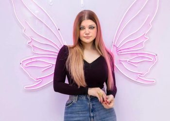 ياسمين الخطيب في زيارة خاصة لـ “Fairy Clinic” وتثني على جودة الخدمات