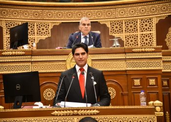 مصلحة المواطن فوق كل اعتبار.. رئيس “الشيوخ” يشكر “أبو هشيمة” على جهده في تعديلات “حماية المنافسة” وما قدمه من تقرير تاريخي حول القانون
