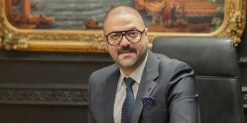 النائب أحمد الباز